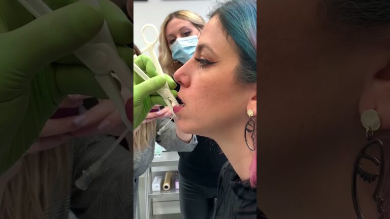 Corso Tatuatore: Diventa un Esperto in 1500 Ore e Lascia il Segno